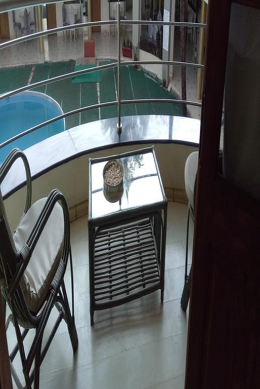 United 21 Emerald Goa Varca Exterior foto