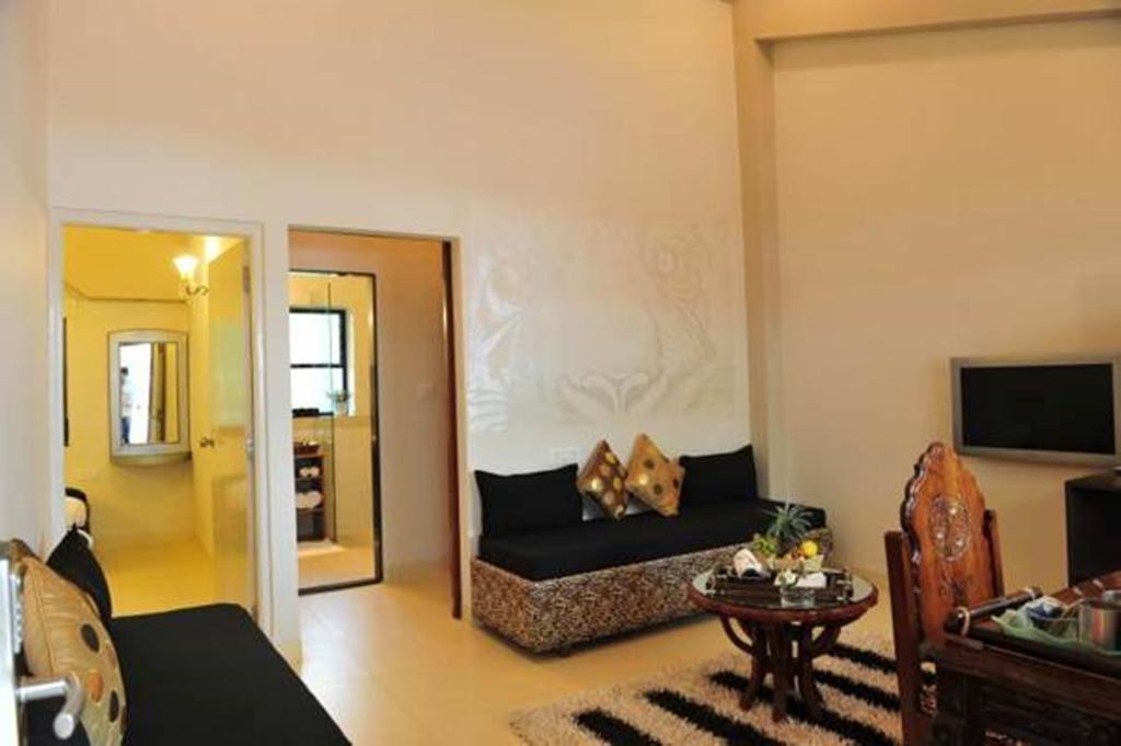 United 21 Emerald Goa Varca Exterior foto