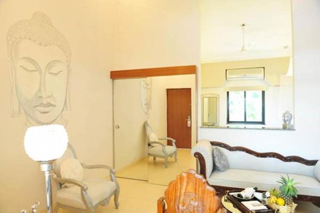 United 21 Emerald Goa Varca Exterior foto
